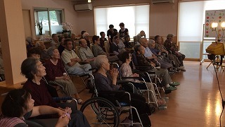 320s-IMG_2915.jpg
